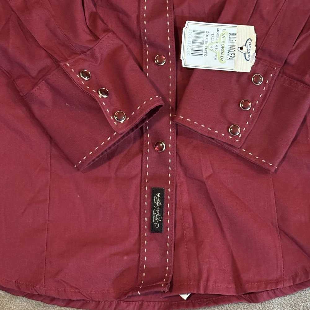 Rodeo Carte Womens Western Shirt M NWT Embroidered Roses Pearl Snap Burgundy - Picture 6 of 11